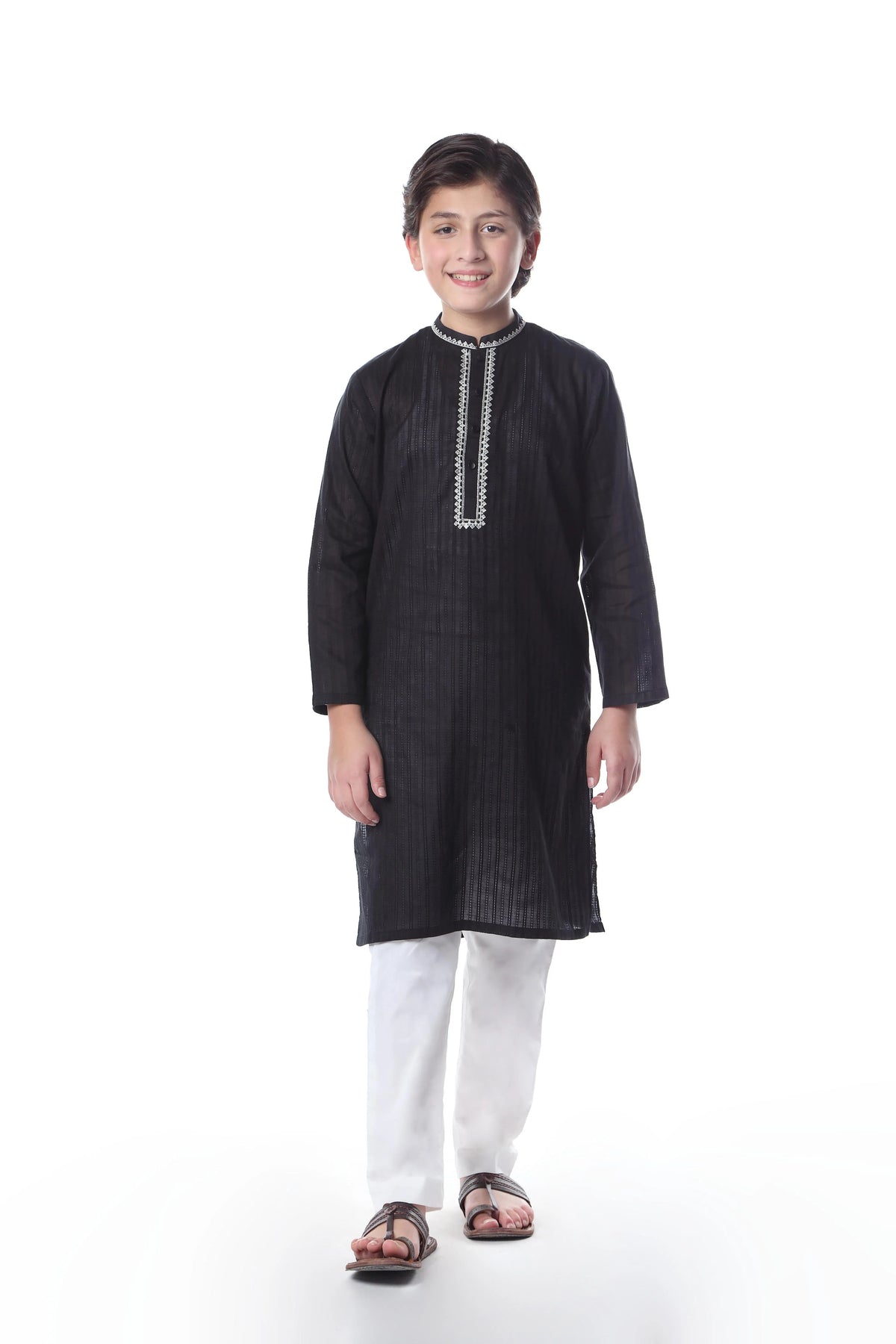 Pakistani top designers in canada for kids, black kurta with white trouser by Brand Minnie Minors