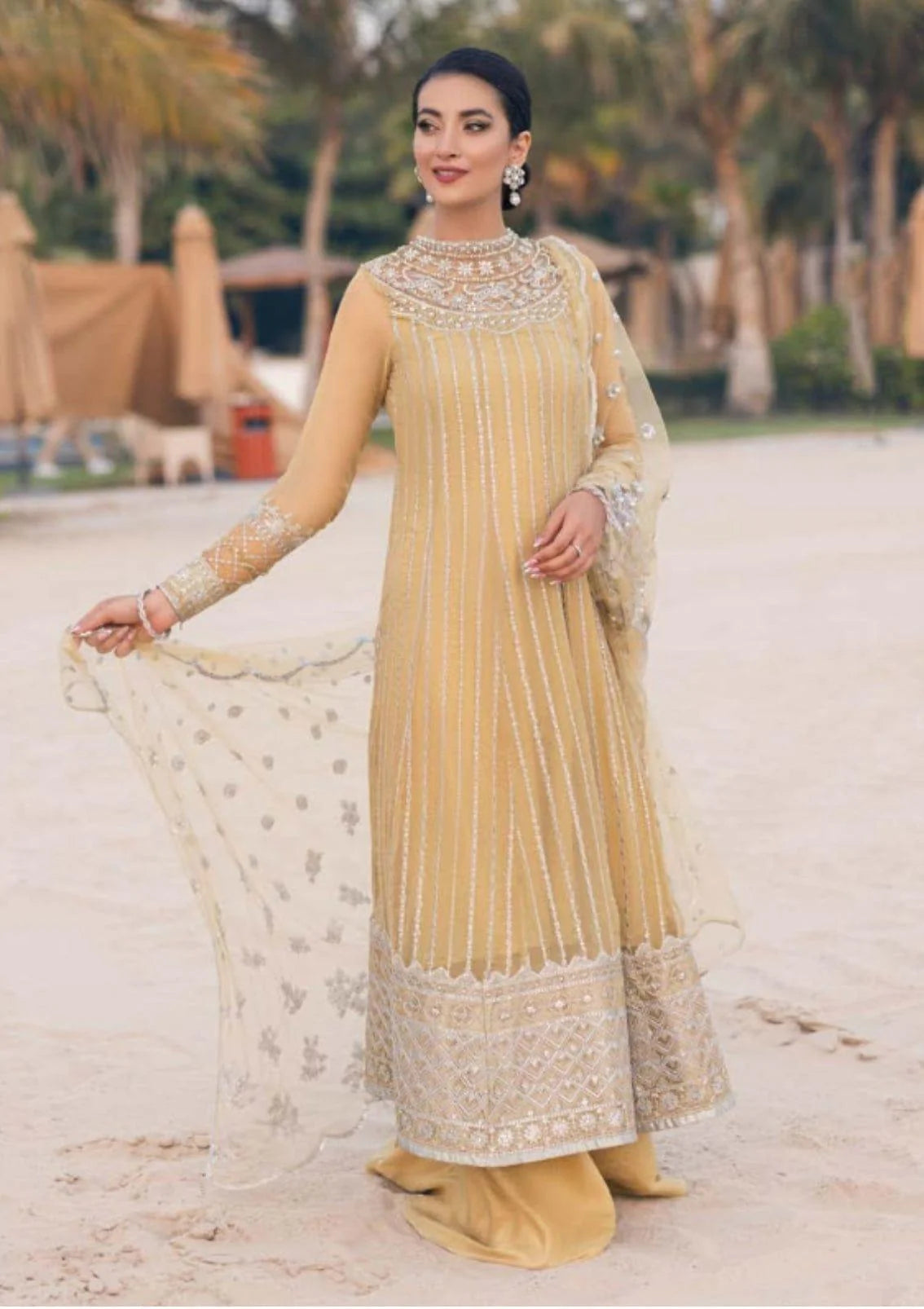 Traditional Pakistani Clothing - Mushq Monsoon Wedding 3 Pcs Chiffon Suit